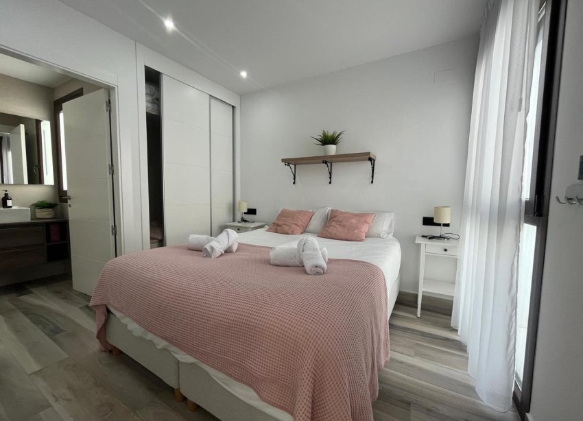 Reventa - Villa - Torrevieja - Los Balcones