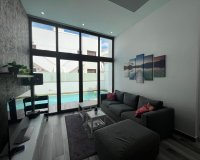 Reventa - Villa - Torrevieja - Los Balcones