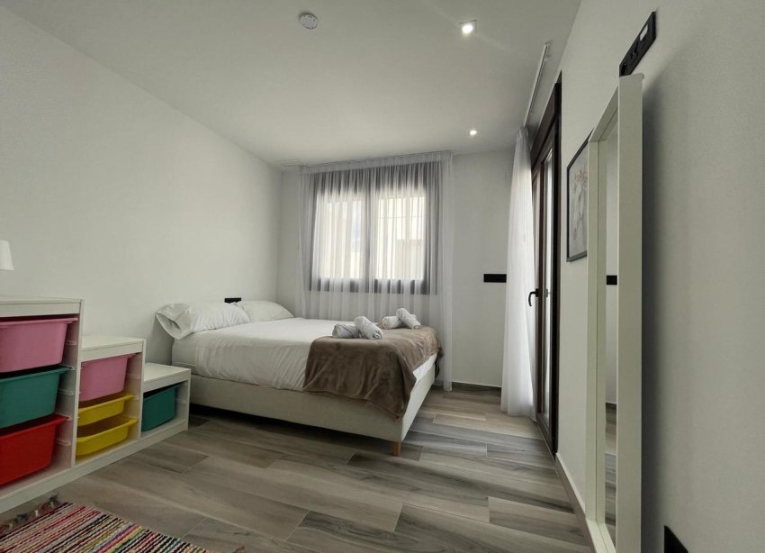 Reventa - Villa - Torrevieja - Los Balcones