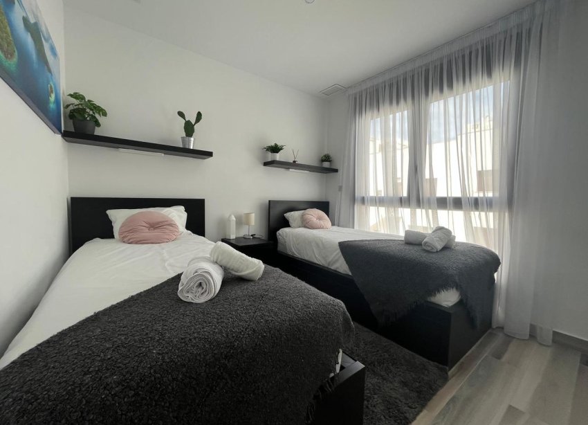 Reventa - Villa - Torrevieja - Los Balcones