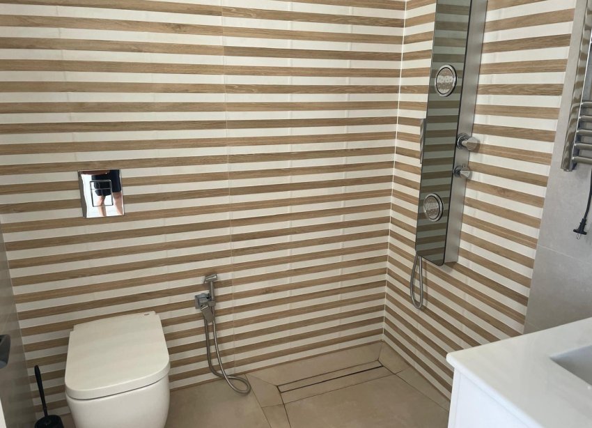 Reventa - Villa - Torrevieja - Los Balcones