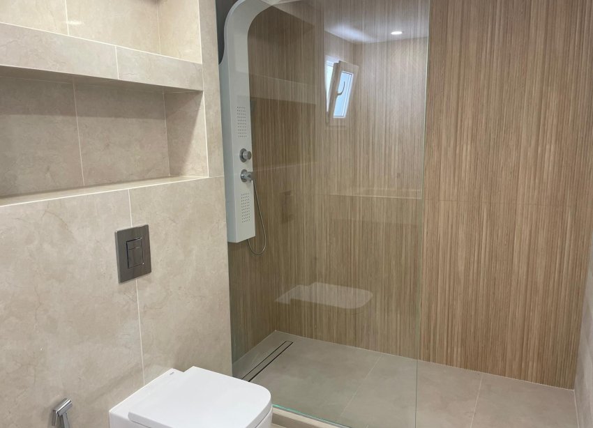 Reventa - Villa - Torrevieja - Los Balcones