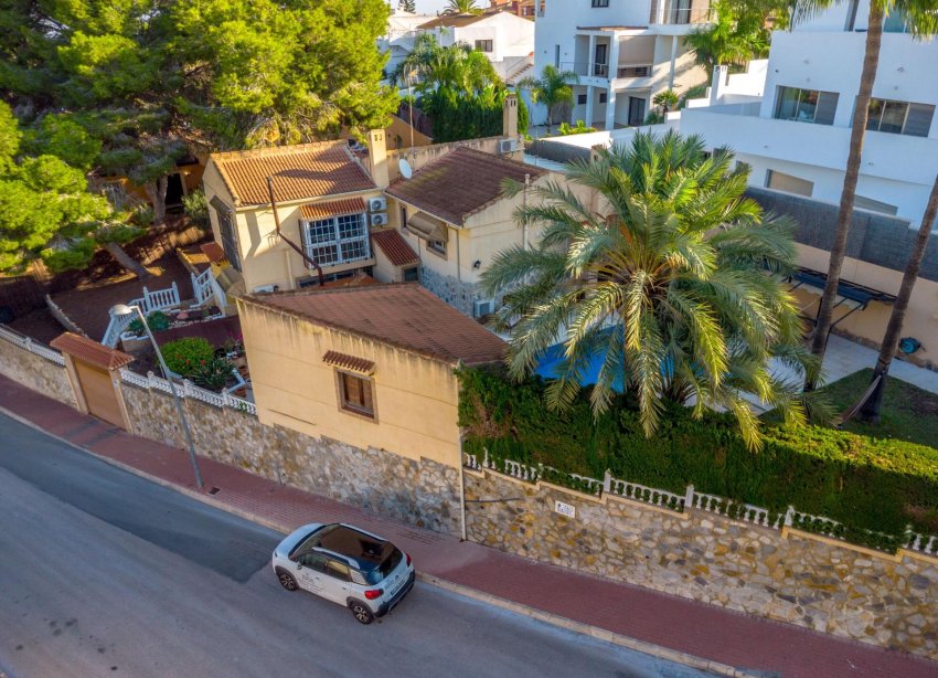 Reventa - Villa - Torrevieja - Los balcones