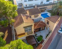 Reventa - Villa - Torrevieja - Los balcones