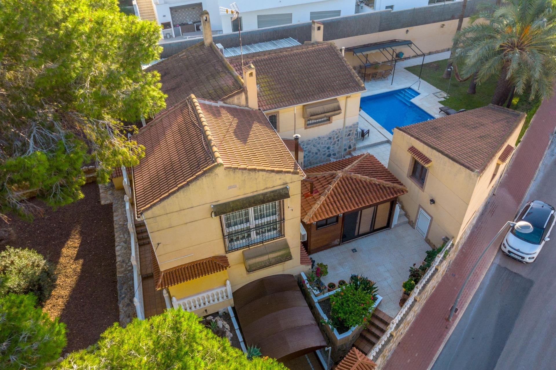 Reventa - Villa - Torrevieja - Los balcones