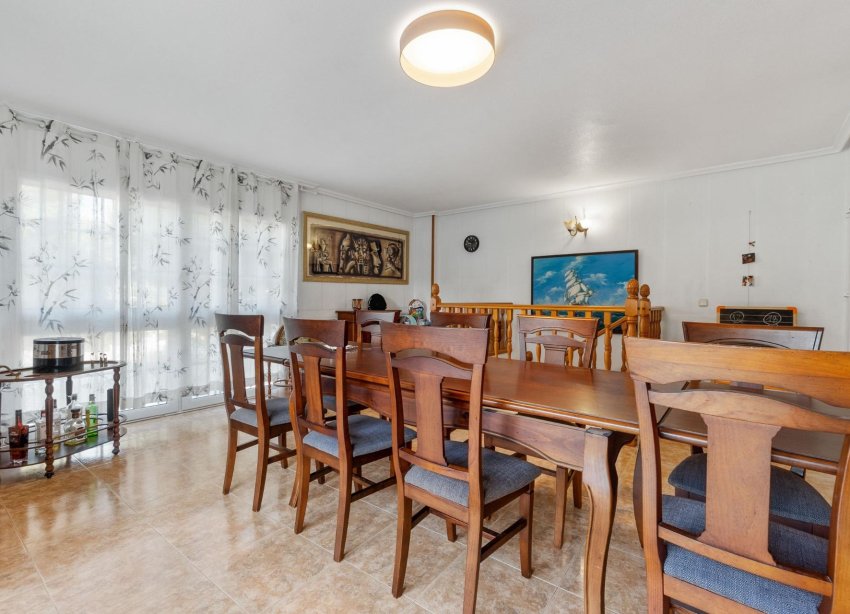 Reventa - Villa - Torrevieja - Los balcones