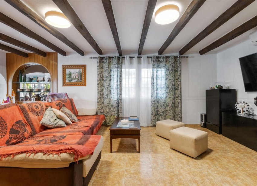 Reventa - Villa - Torrevieja - Los balcones