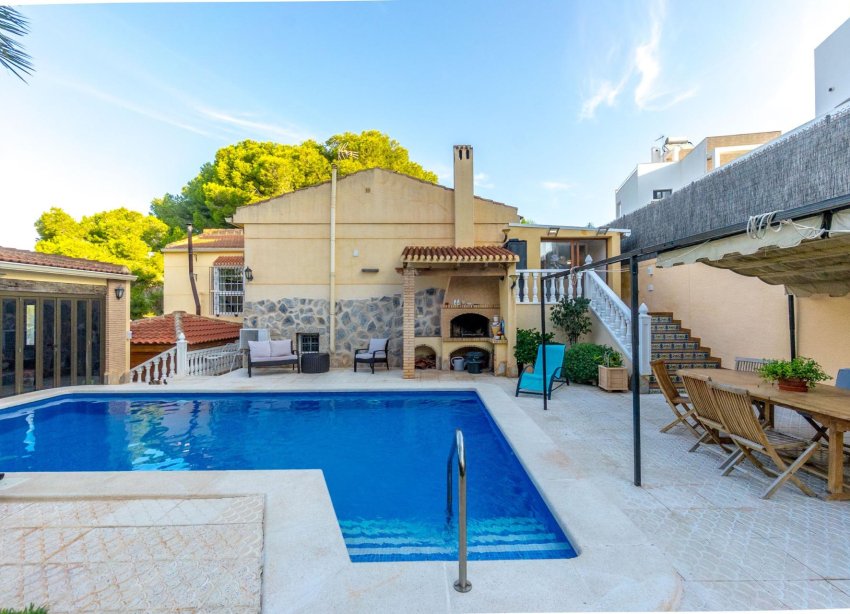 Reventa - Villa - Torrevieja - Los balcones