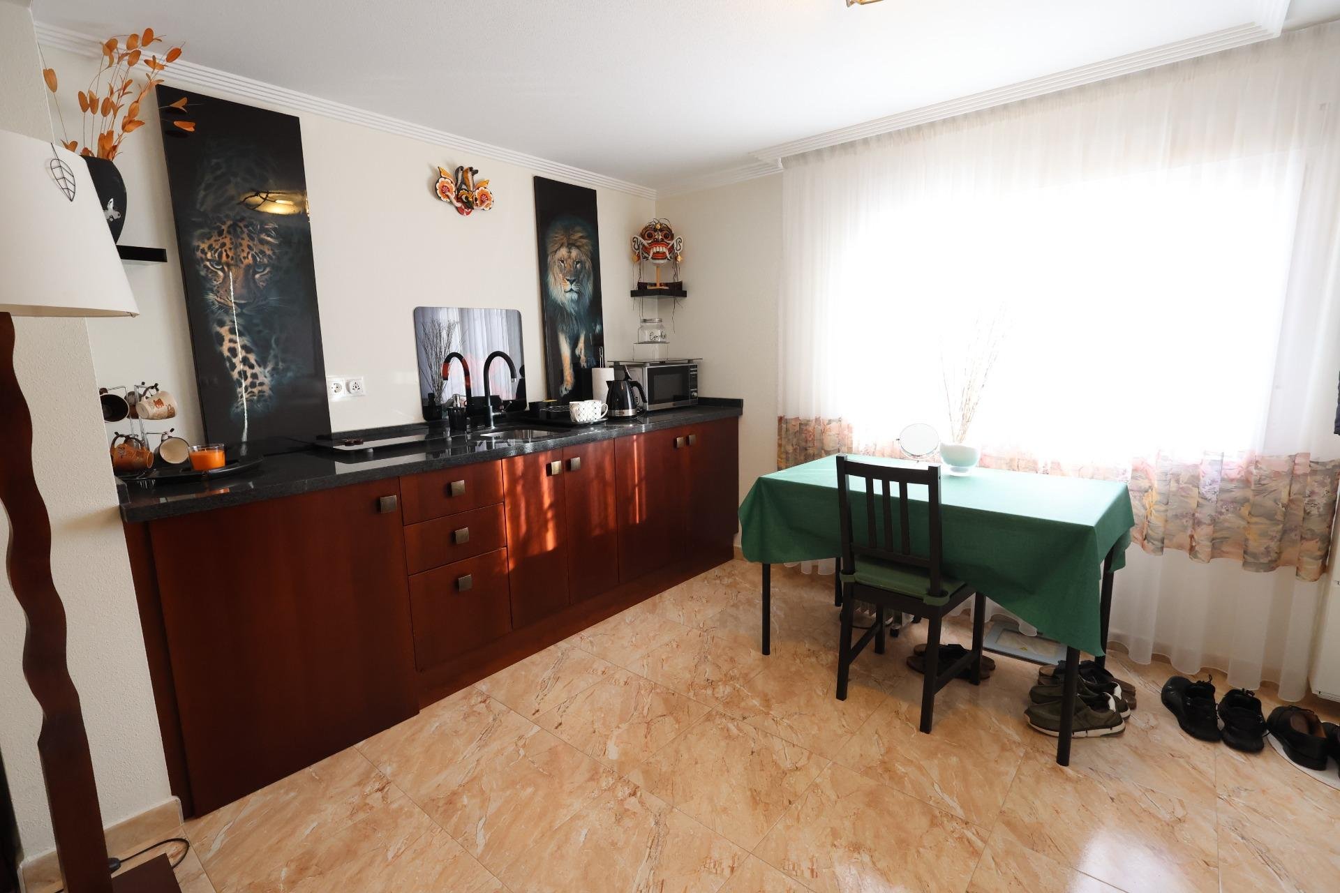 Reventa - Villa - Torrevieja - Los Balcones