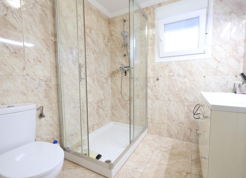 Reventa - Villa - Torrevieja - Los Balcones