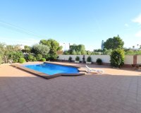 Reventa - Villa - Torrevieja - Los Balcones