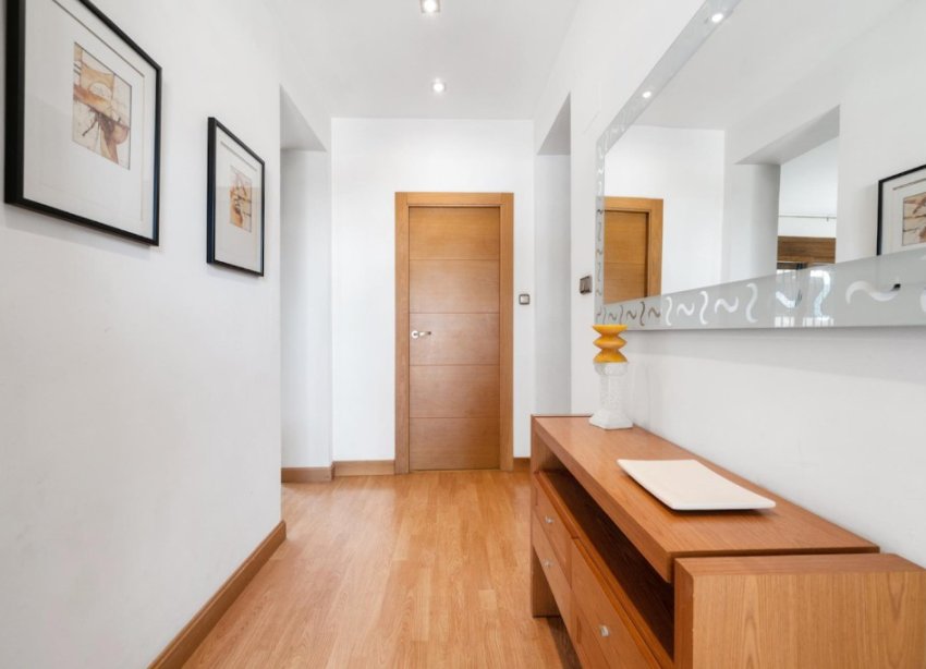 Reventa - Villa - Torrevieja - Los Balcones