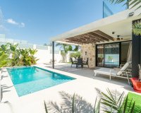 Reventa - Villa - Torrevieja - Los Balcones