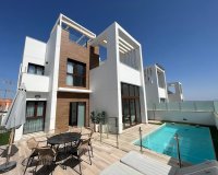 Reventa - Villa - Torrevieja - Los Balcones