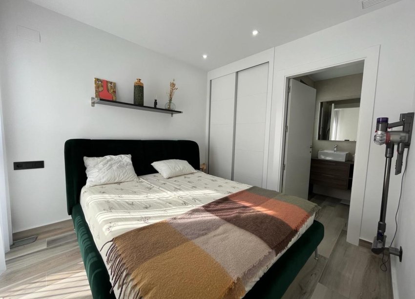 Reventa - Villa - Torrevieja - Los Balcones