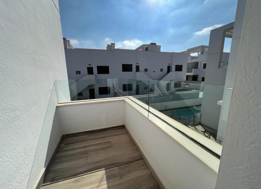 Reventa - Villa - Torrevieja - Los Balcones