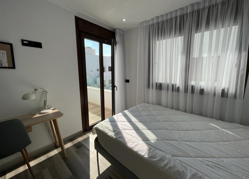 Reventa - Villa - Torrevieja - Los Balcones