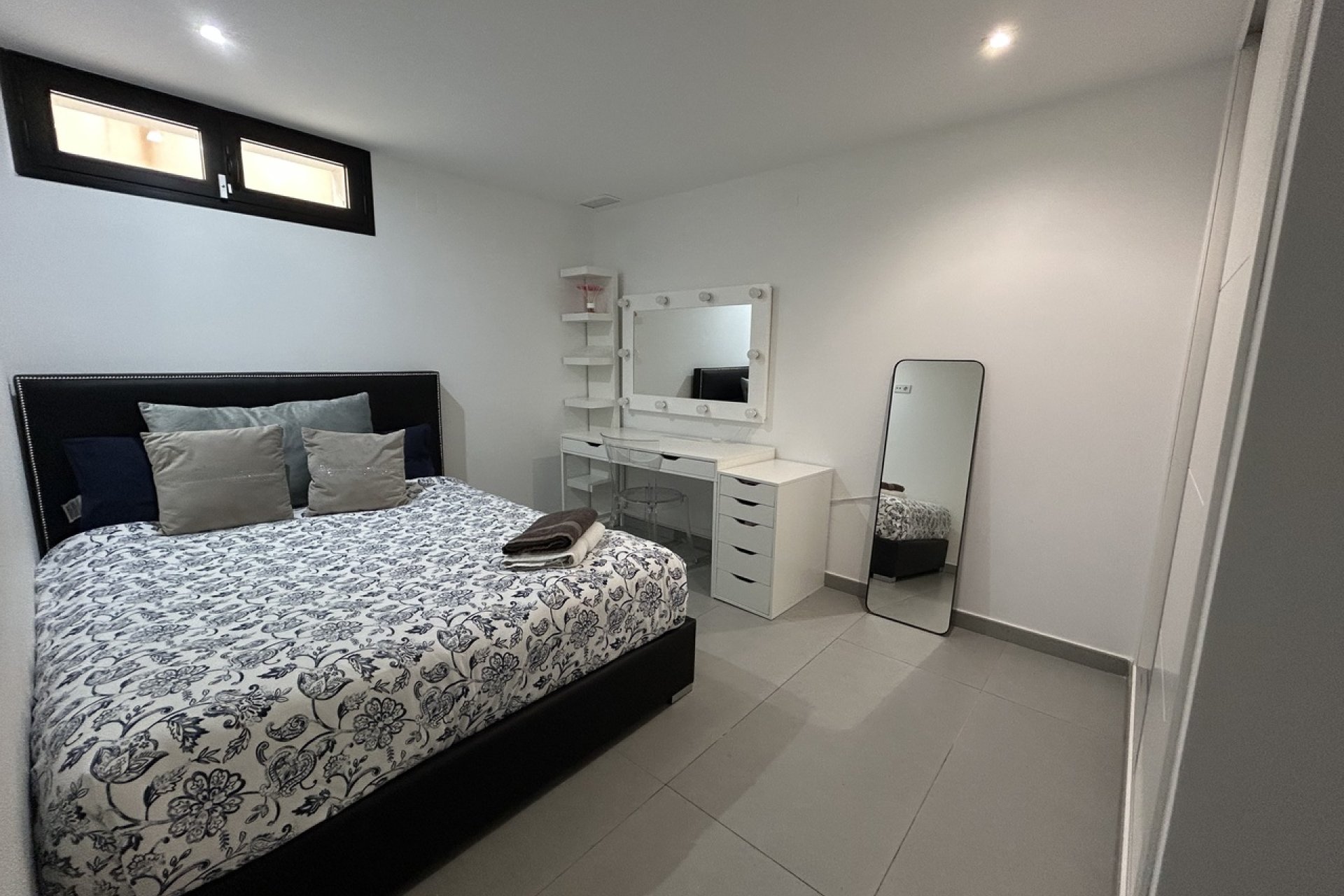 Reventa - Villa - Torrevieja - Los Balcones