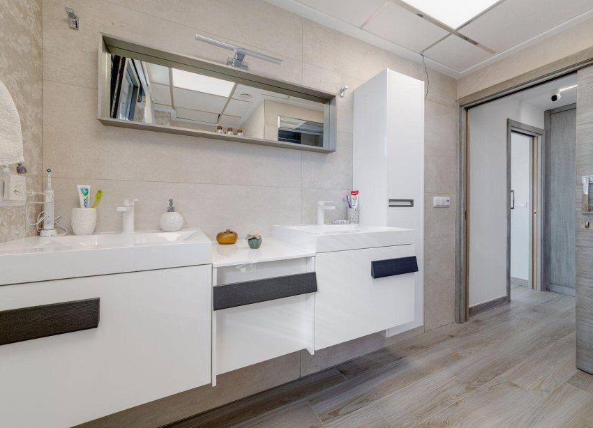 Reventa - Villa - Torrevieja - Los Balcones