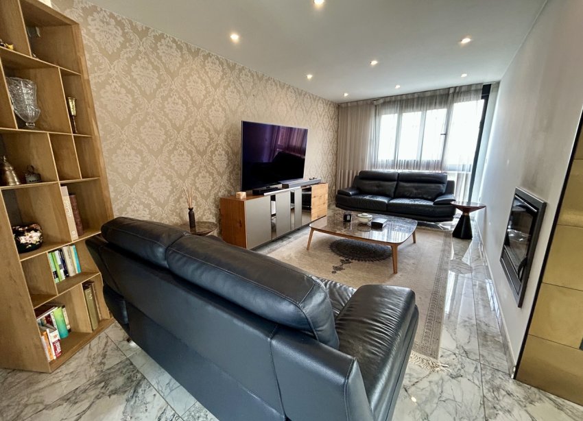 Reventa - Villa - Torrevieja - Los Balcones