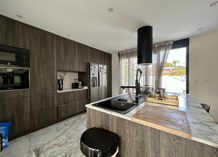 Reventa - Villa - Torrevieja - Los Balcones