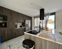 Reventa - Villa - Torrevieja - Los Balcones