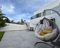 Reventa - Villa - Torrevieja - Los Balcones