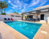 Reventa - Villa - Torrevieja - Los Balcones