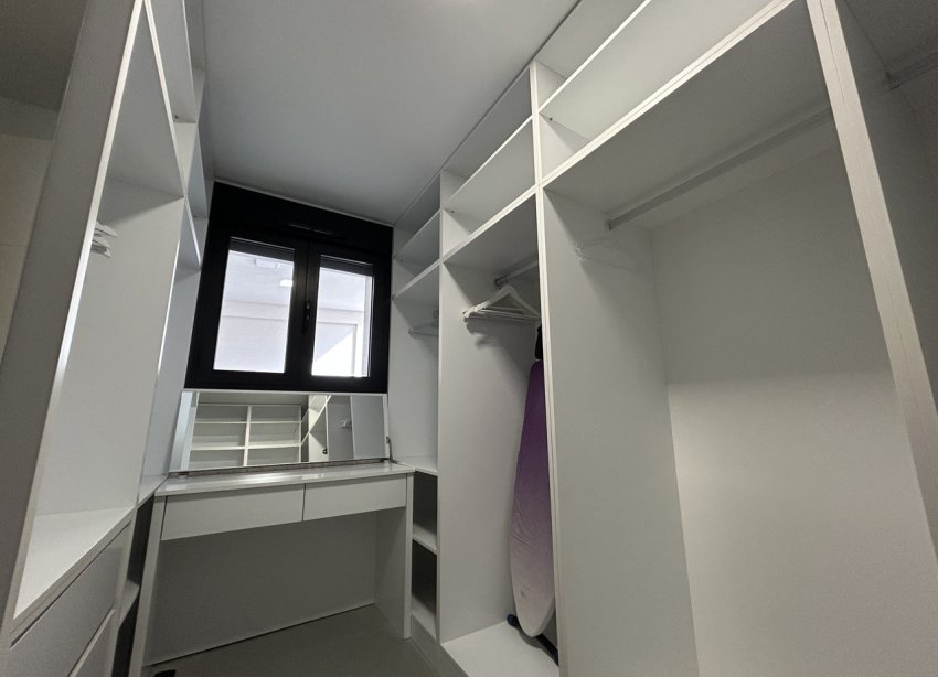 Reventa - Villa - Torrevieja - Los Balcones