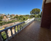 Reventa - Villa - Torrevieja - Los balcones