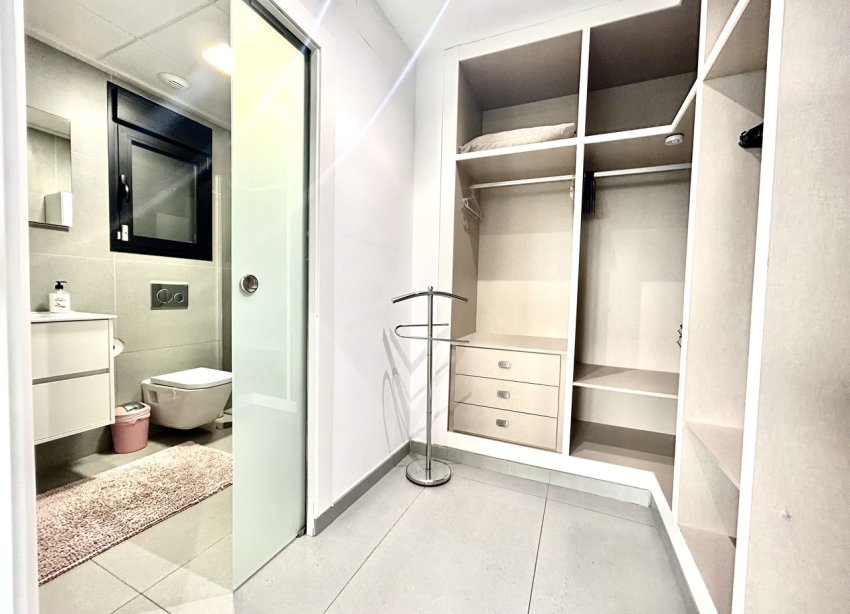 Reventa - Villa - Torrevieja - Los Balcones