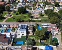 Reventa - Villa - Torrevieja - Los balcones