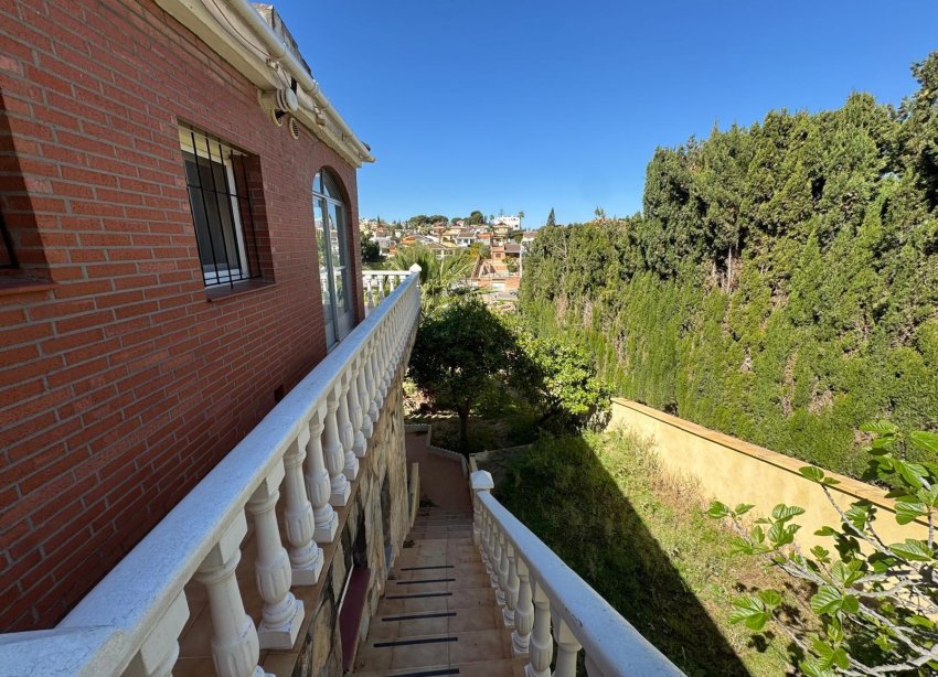 Reventa - Villa - Torrevieja - Los balcones