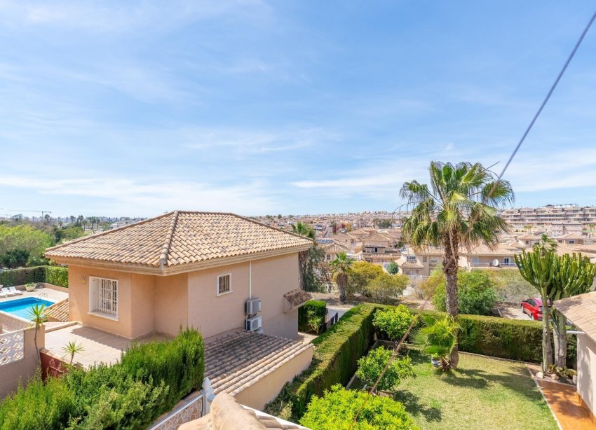 Reventa - Villa - Torrevieja - Los Balcones