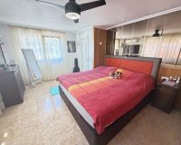 Reventa - Villa - Torrevieja - Los Balcones
