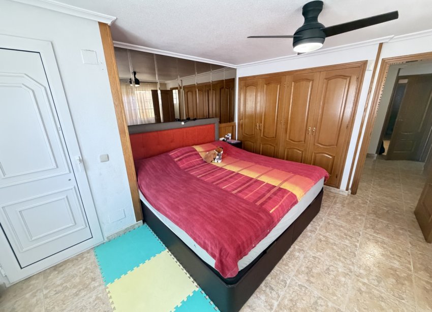 Reventa - Villa - Torrevieja - Los Balcones