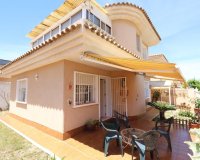 Reventa - Villa - Torrevieja - Los Balcones