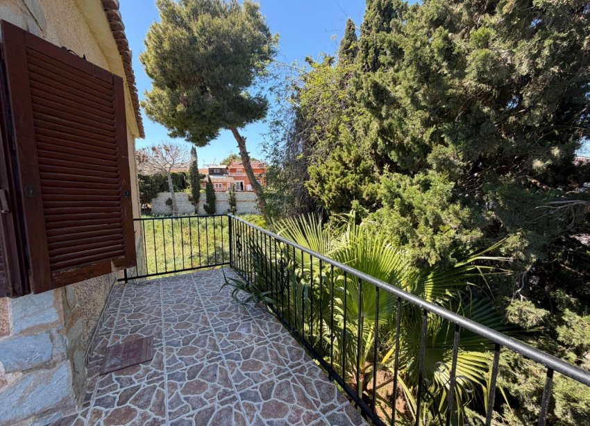 Reventa - Villa - Torrevieja - Los Balcones