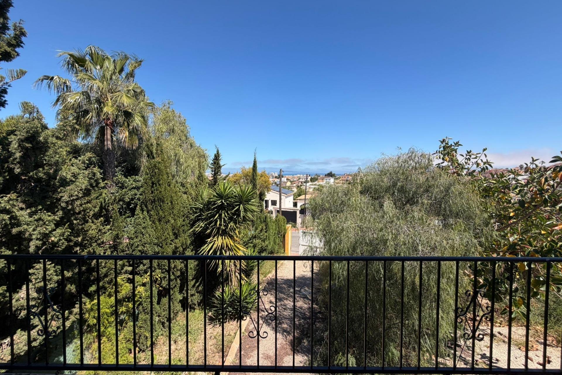 Reventa - Villa - Torrevieja - Los Balcones