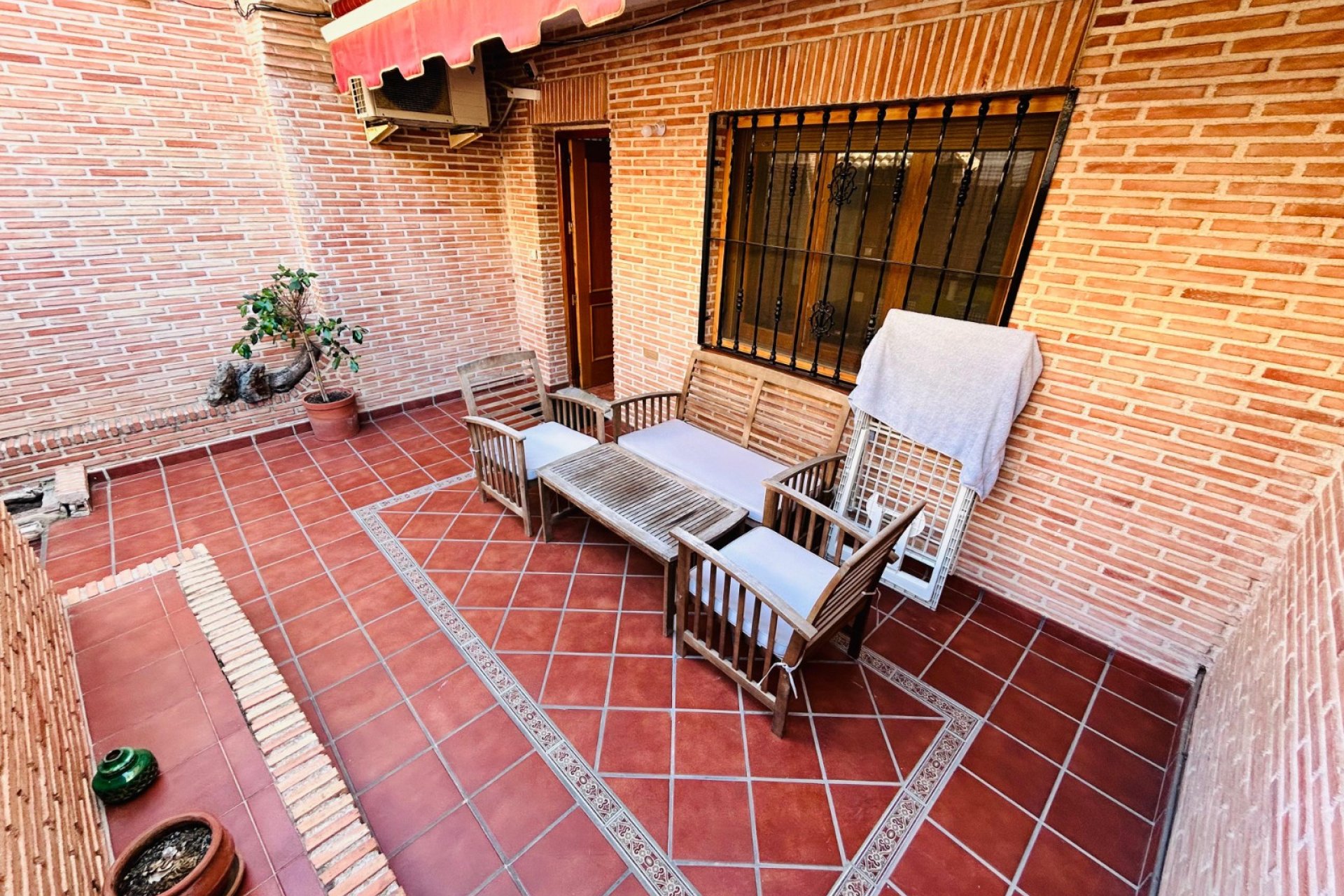 Reventa - Villa - Torrevieja - Playa de los Locos