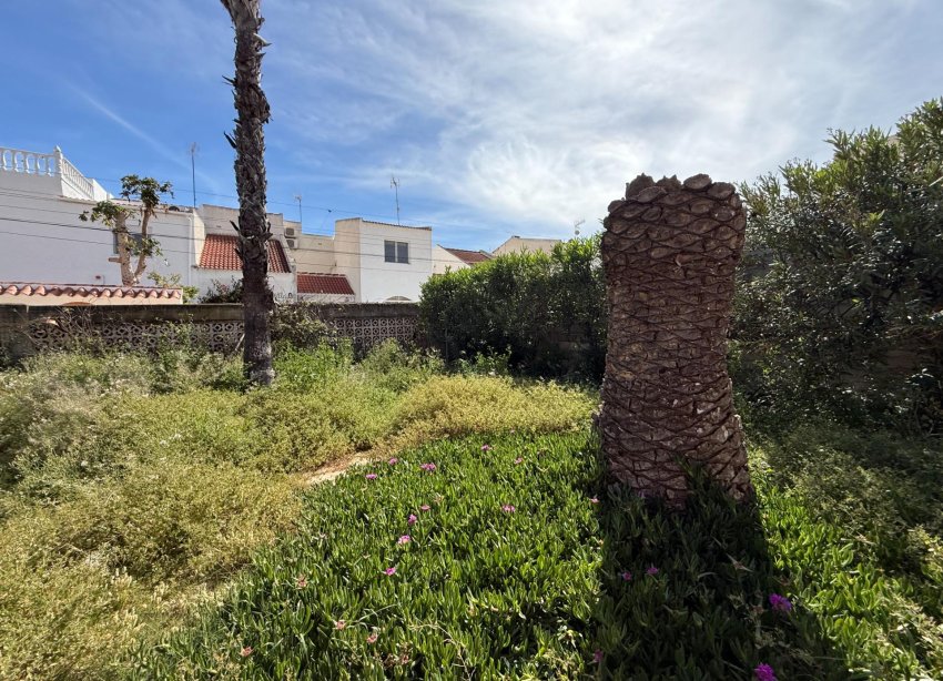 Reventa - Villa - Torrevieja - Playa de los locos