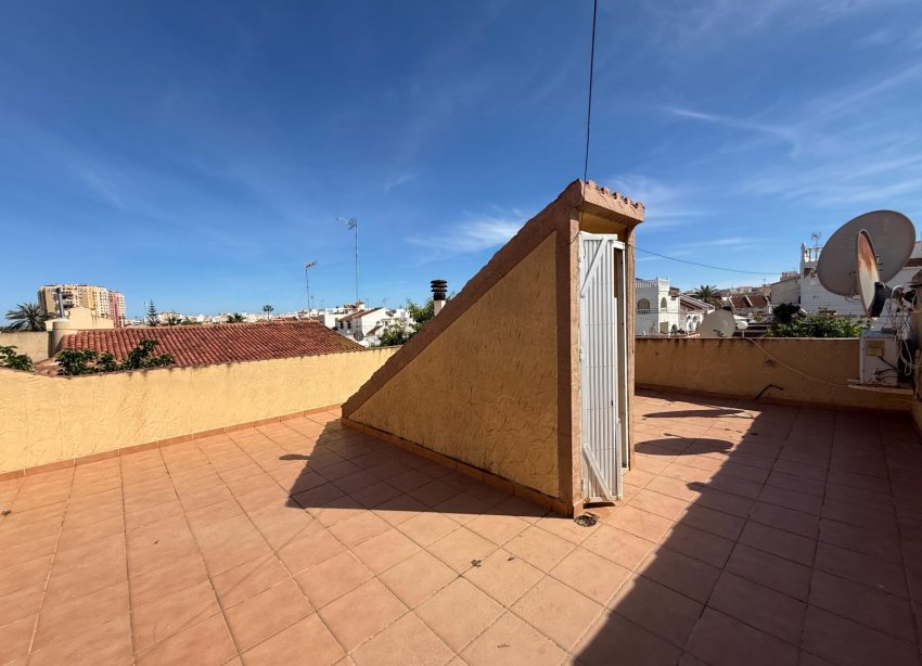 Reventa - Villa - Torrevieja - Playa de los locos