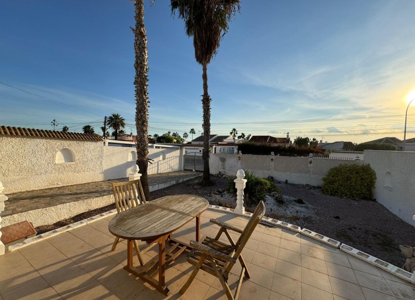 Reventa - Villa - Torrevieja - San luis