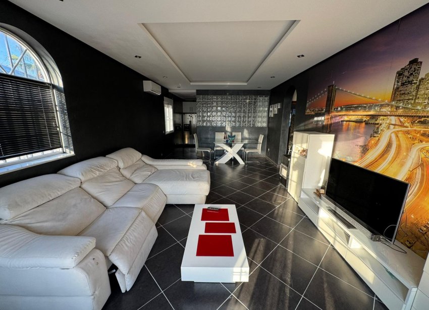 Reventa - Villa - Torrevieja - San luis