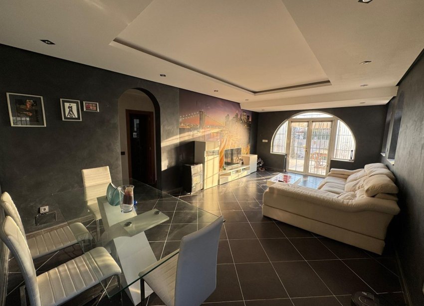 Reventa - Villa - Torrevieja - San luis