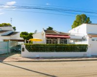 Reventa - Villa - Torrevieja - Urbanización San Luis