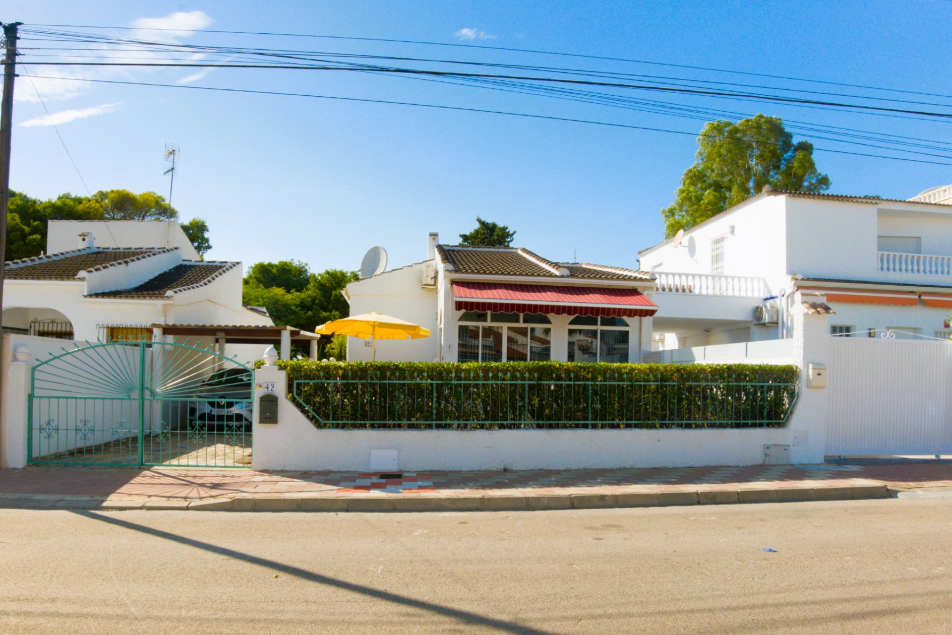 Reventa - Villa - Torrevieja - Urbanización San Luis