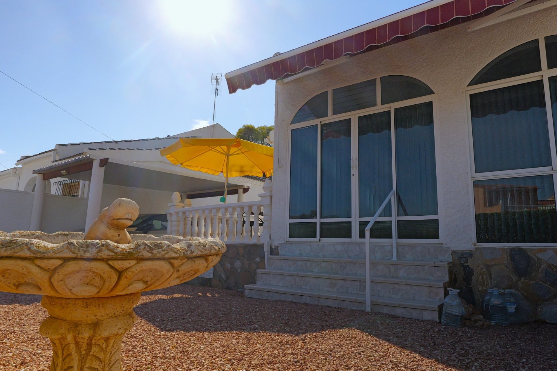 Reventa - Villa - Torrevieja - Urbanización San Luis