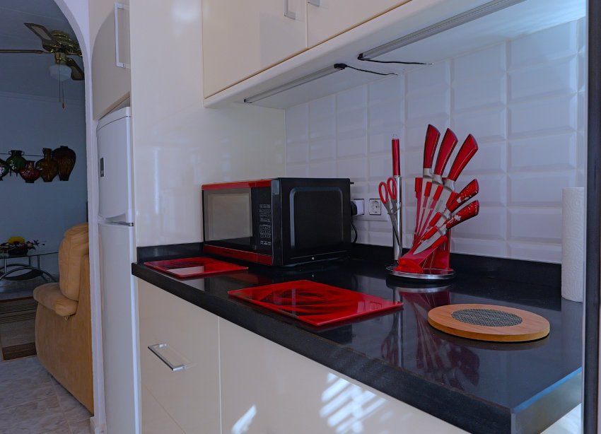 Reventa - Villa - Torrevieja - Urbanización San Luis