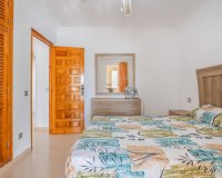 Reventa - Villa - Torrevieja - Urbanización San Luis